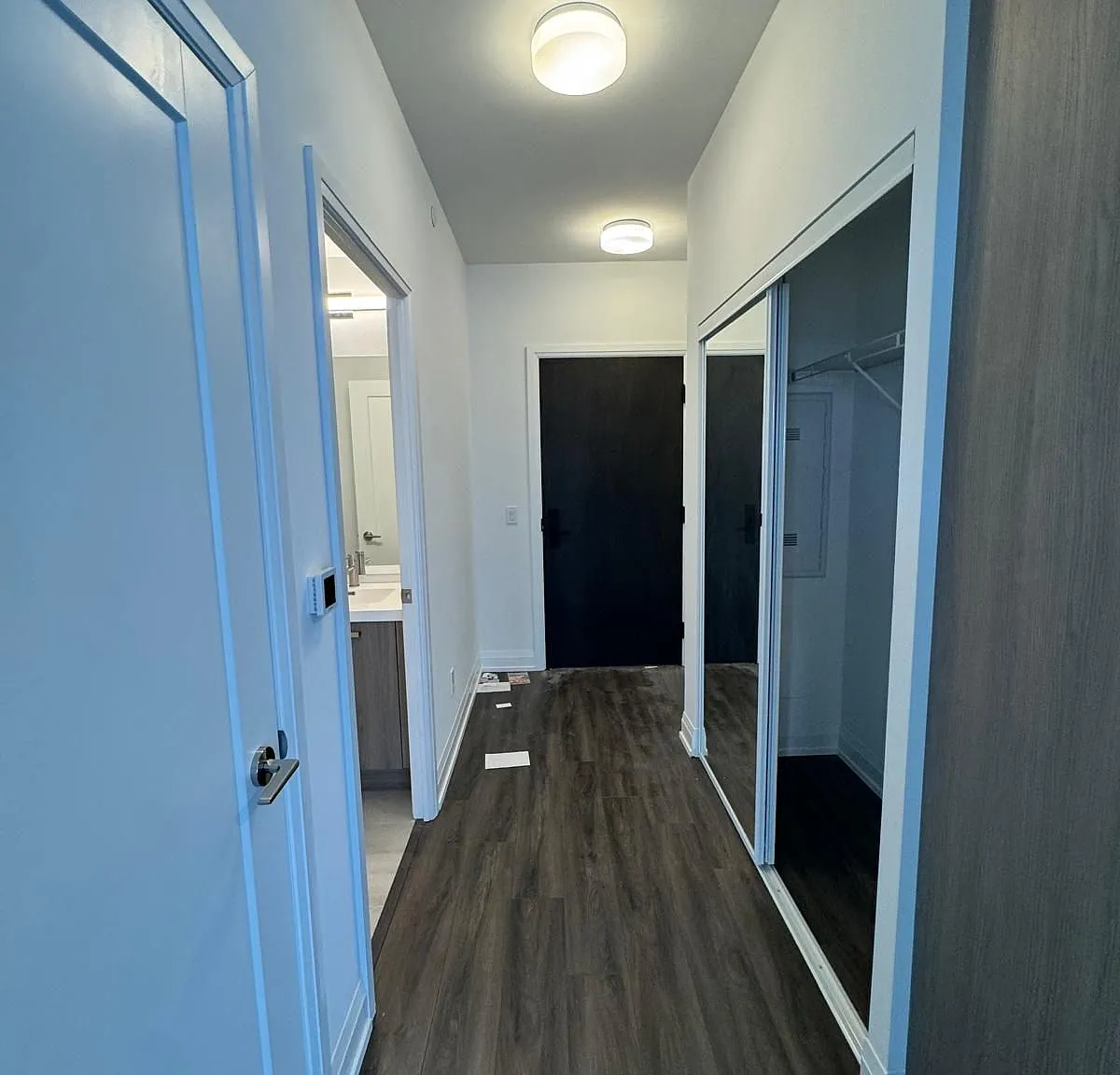 2 bed, $3,200 — Photo 2