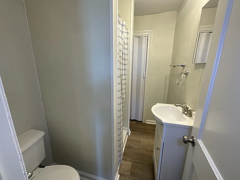 7402 Lincoln Way W #4 — Photo 4