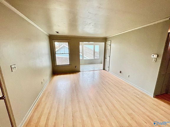 3rd image of 1408 Liberty Dr Unit 1408