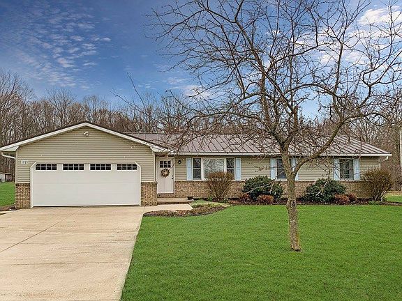 3rd image of 1721 Township Road 1153