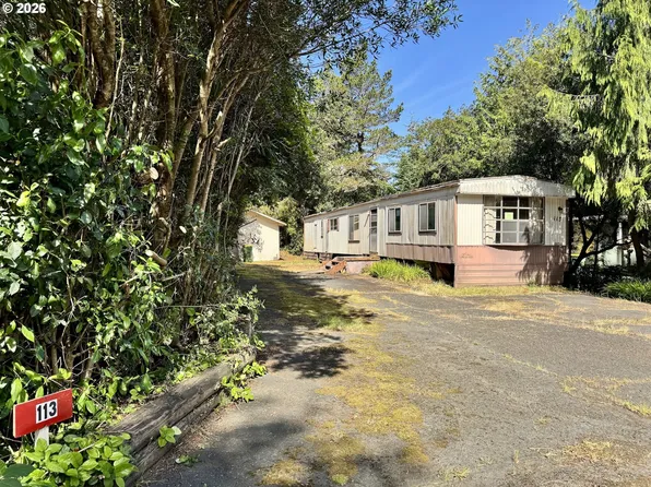 1600 Rhododendron Dr Space 113, Florence, OR 97439