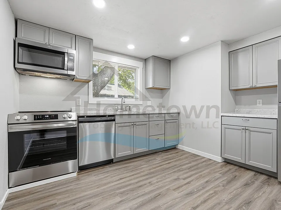 1920 E Front Ave #1926