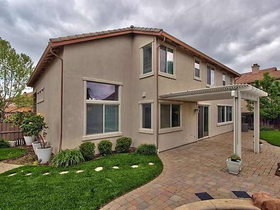 3rd image of 1857 Avondale Dr