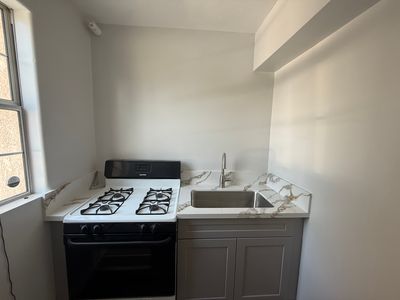 2755 F St, La Verne, CA, 91750