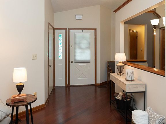 4th image of 317 Lodi Ln
