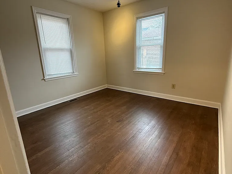 1616 Fayette Ave — Photo 10