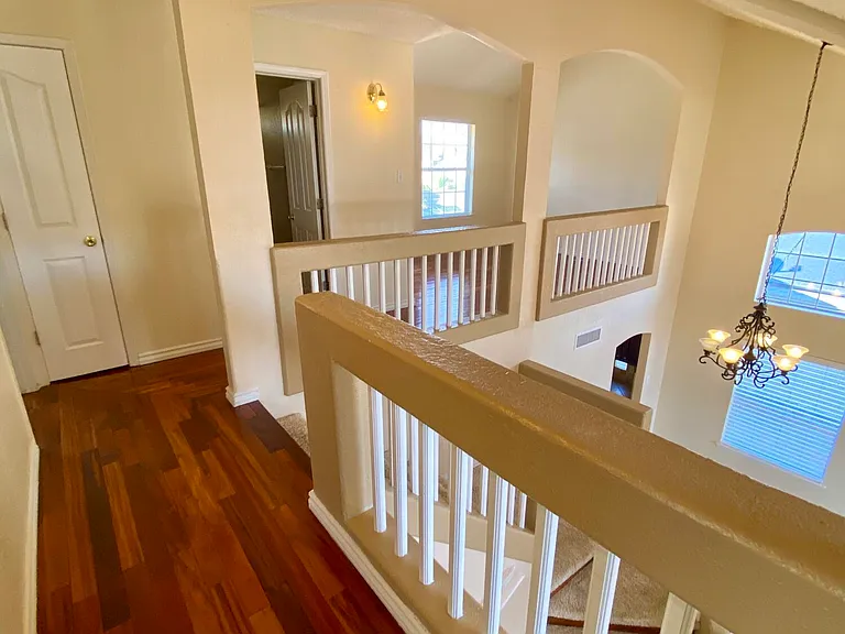 12521 Crystal Ridge St — Photo 32