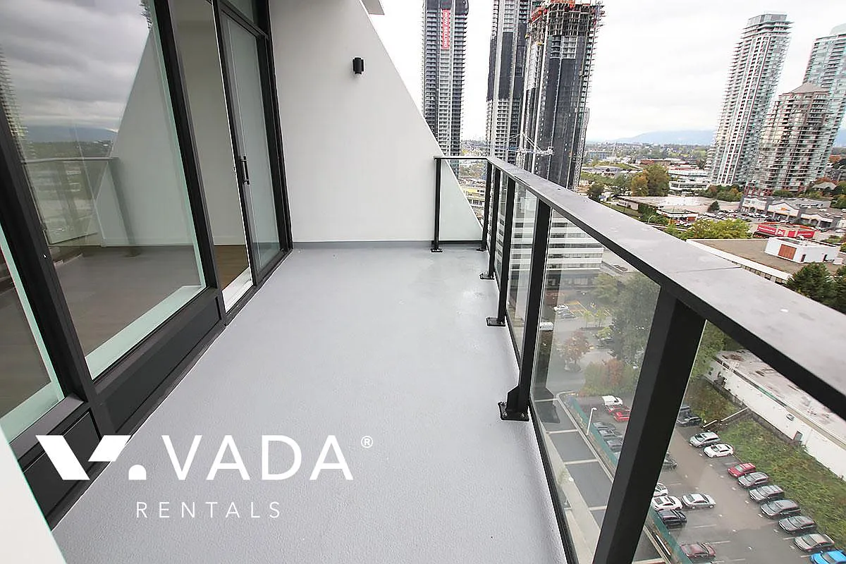 2181 Madison Avenue Burnaby — Photo 3