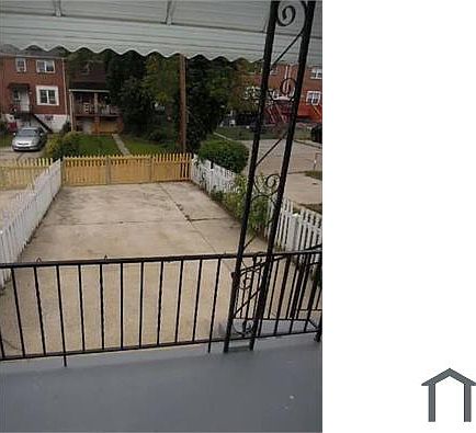 5th image of 1913 Swansea Rd