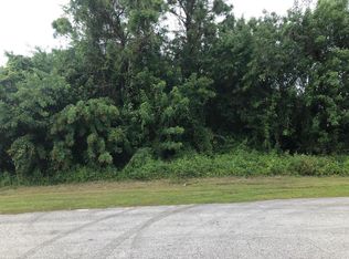 413 SW Leona Dr, Port Saint Lucie, FL 34953