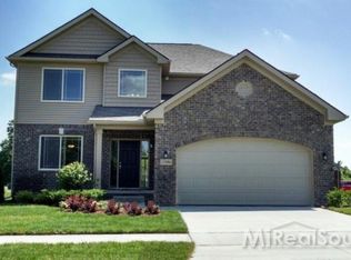 76505 Omo Rd, Armada, MI 48005