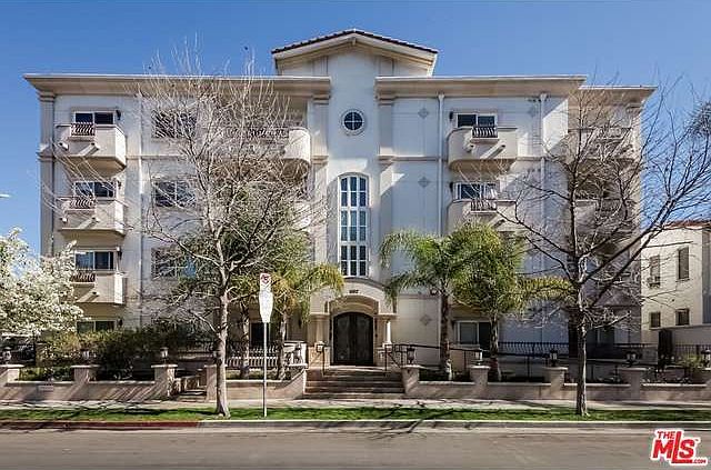 1st image of 1102 Rexford Dr #Penthouse 1