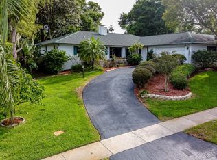 720 Rolling Hills Dr, Palm Harbor, FL 34683