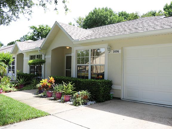 3rd image of 3006 Oak Hammock Dr