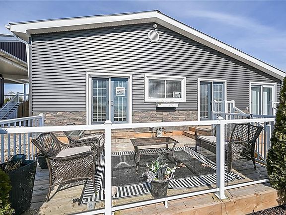 4th image of 87 Lakeshore Rd