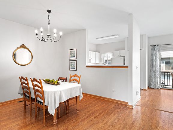 DiningRoom
