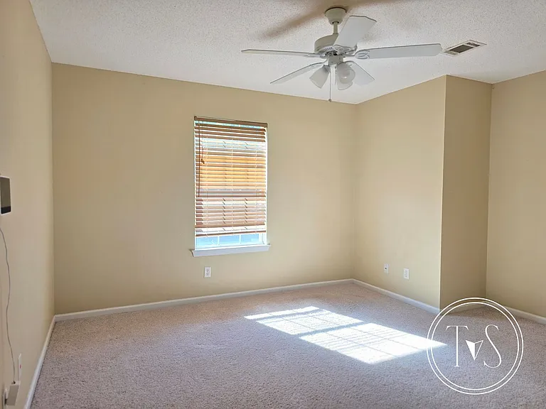 139 Wax Myrtle Ct — Photo 16