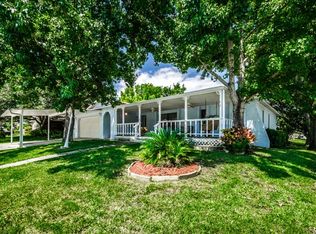 1137 Forbes Trce, Tarpon Springs, FL 34689