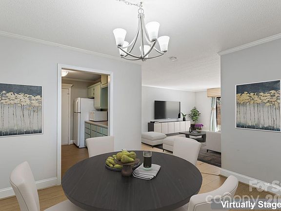 3rd image of 4747 Hedgemore Dr Unit B