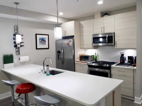 703 Newton Pl NW #1, Washington, DC 20010