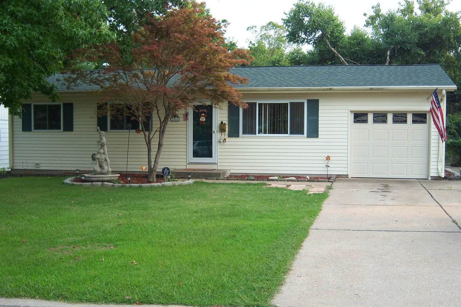 1566 Ville Angela Ln photo 1
