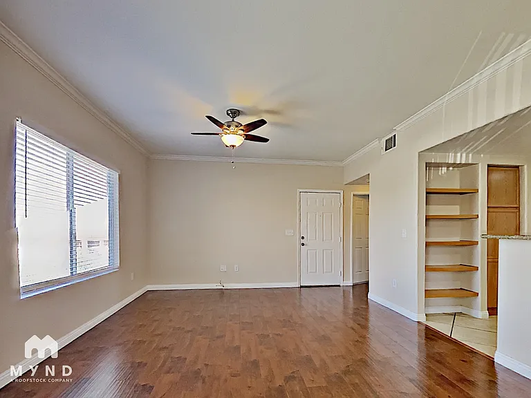 9580 W Reno Ave #256 — Photo 2