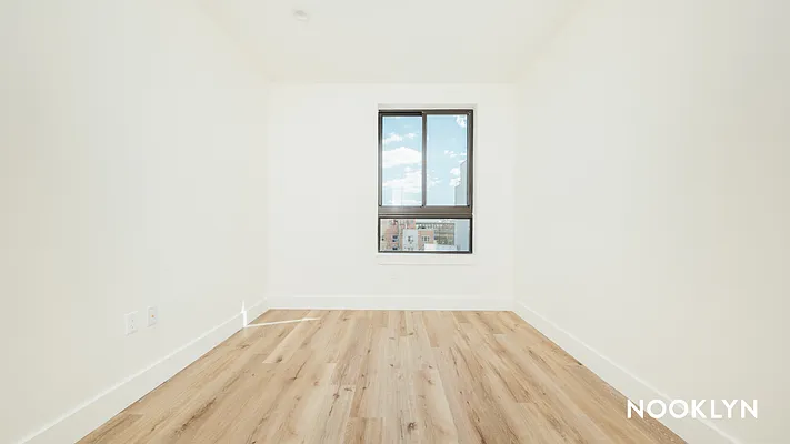 Rented by Nooklyn NYC LLC | media 51
