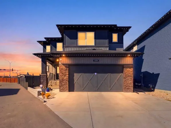 1153 SE Chinook Gate Bay SW, Airdrie, AB T4B 5J1