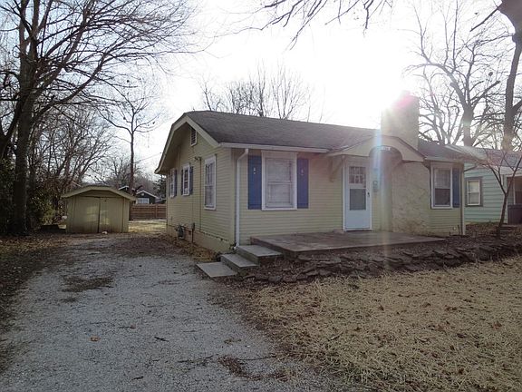 2nd image of 1134 S Maryland Ave