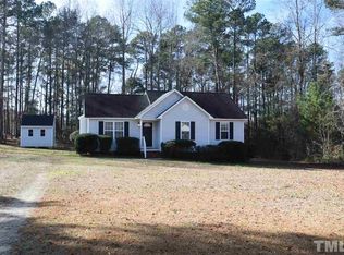 135 Pebblestone Ct, Willow Spring, NC 27592