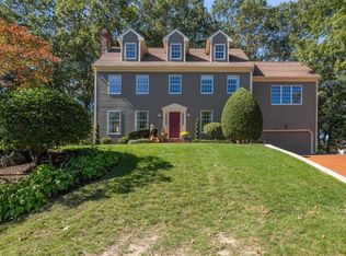 50 Sundale Rd, Cranston, RI 02921