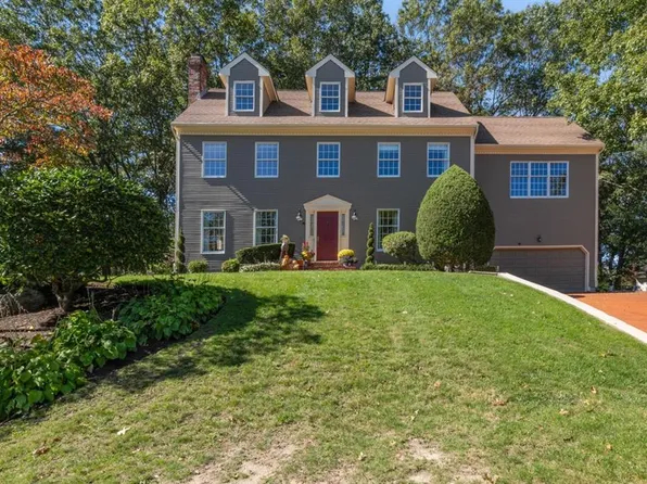 50 Sundale Rd, Cranston, RI 02921