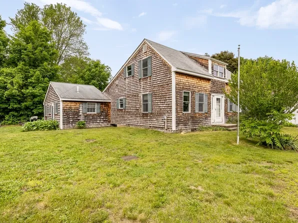 93 Main St, Newbury, MA 01922