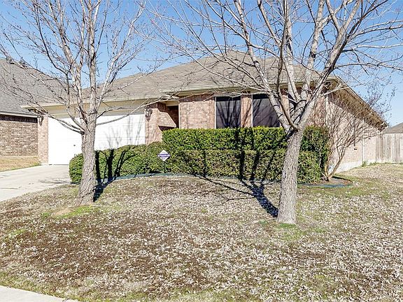 4th image of 612 Piper Dr