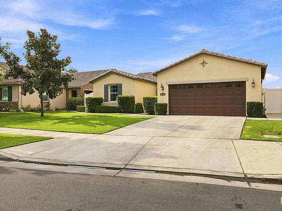 3rd image of 14803 Yellow Lupine Dr