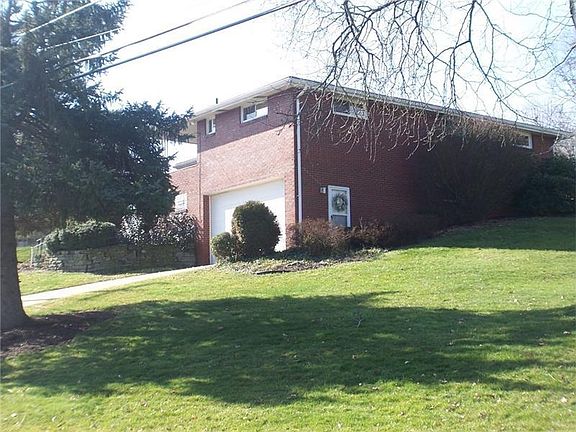 5th image of 136 Old Oak Dr