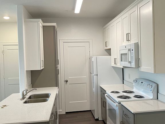 5th image of 11900 Barwood Bend Dr #3a0d1cc4e
