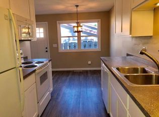 9480 176th St W, Lakeville, MN 55044