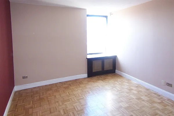 Rented by Fox Residential Group | media 17