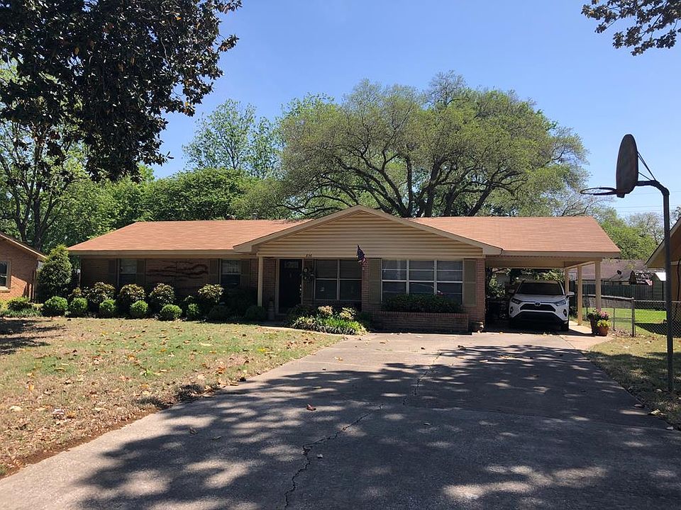 1st image of 836 Jefferson Dr