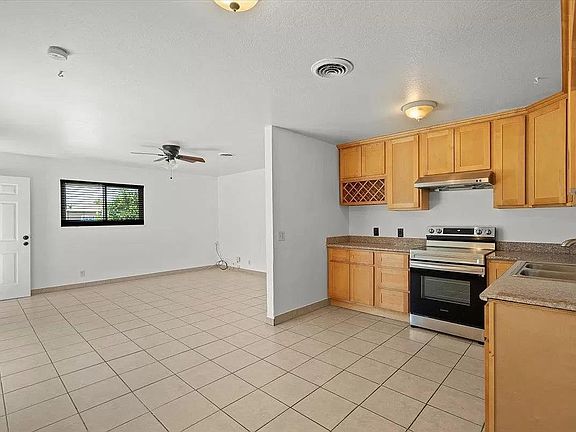 3rd image of 140 N 33rd St #140A