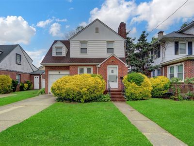 62 Herman Boulevard, Franklin Square, NY, 11010