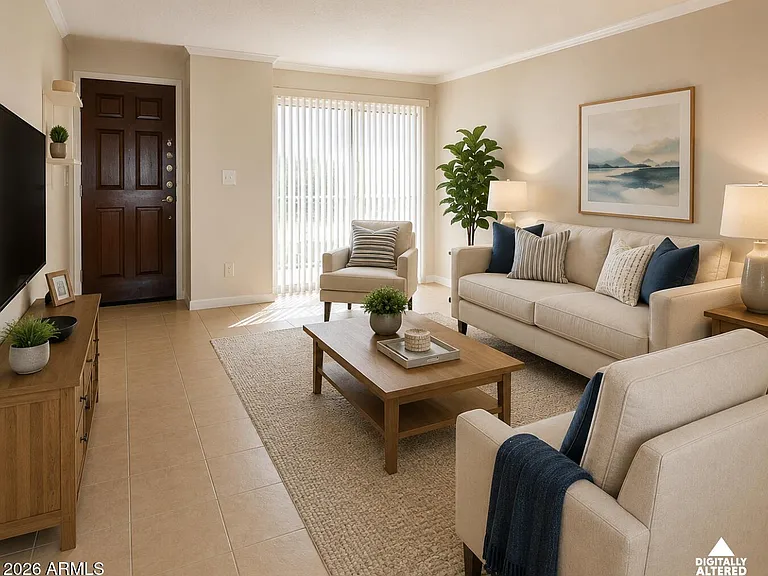1927 E Hampton Ave #203 — Photo 4