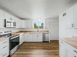 2709 E Norton Vis, Tucson, AZ 85713