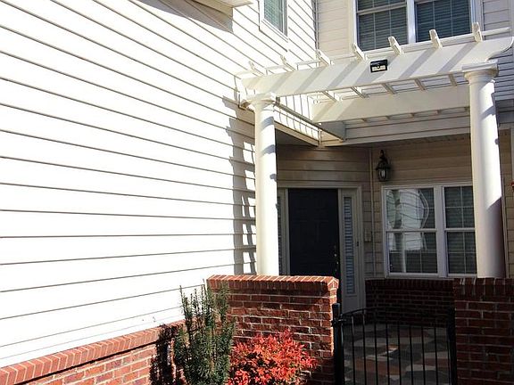 2nd image of 20492 Casablanca Dr