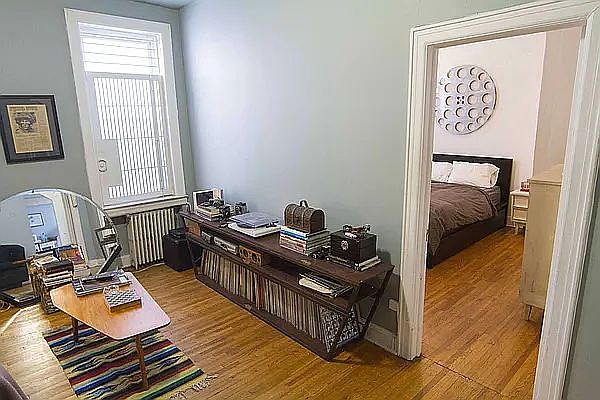 1st image of 176 Delancey St APT 2R