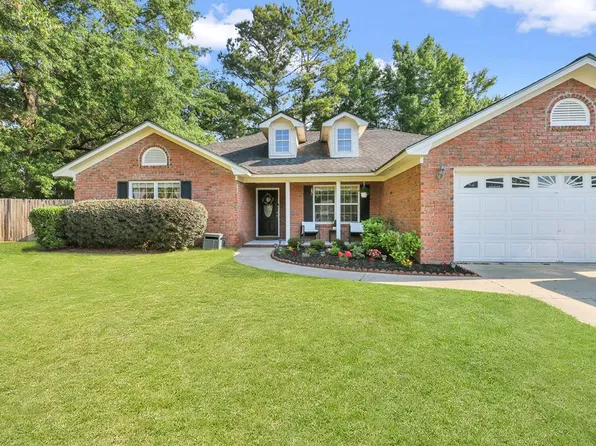 284 Bobbie St, Allenhurst, GA 31301