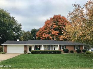 736 Marylane Dr, Holland, MI 49423
