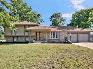 1150 N Peterson Ave, Wichita, KS 67212