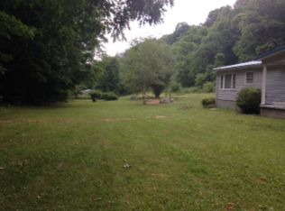 1083 Cheesy Creek Rd, Princeton, WV 24739